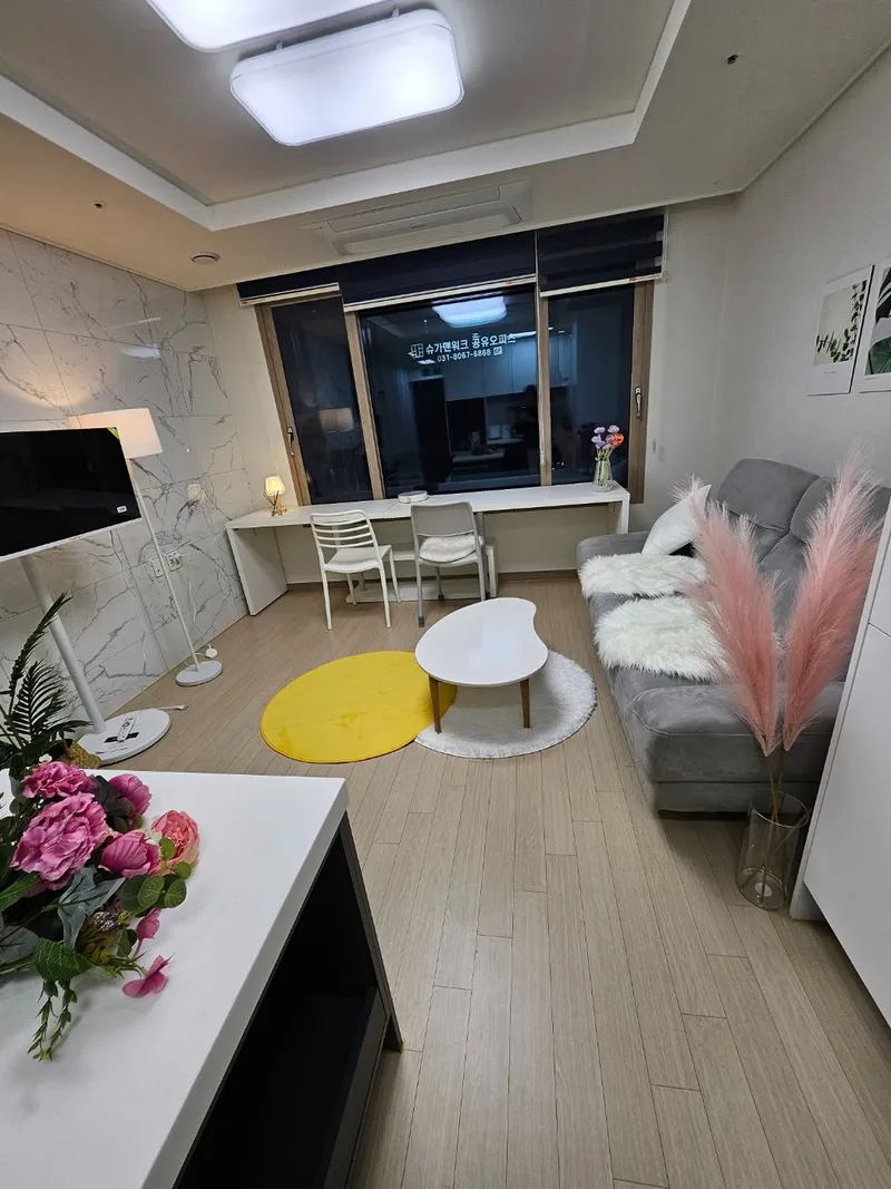 [Hwaseong] 3-minute walk from Byeongjeom Station, two-room office, fully equipped N.5 17