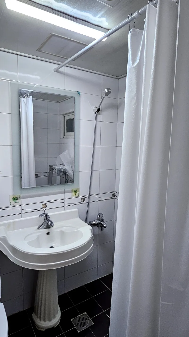 [Jung-gu, Busan] Villa 302, 10 seconds from the bus stop 7