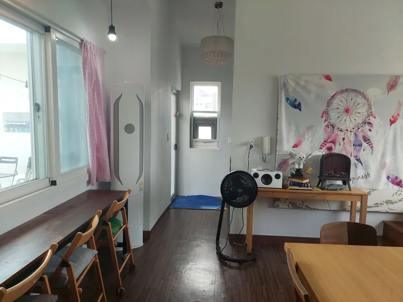 [제주 구좌] 세화해변 1분 거리, 4인 도미토리 14