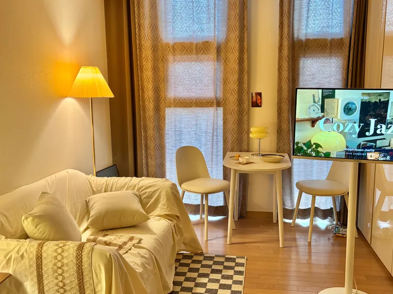 [Yongsan, Seoul][2 mins from Seoul Station] Fully furnished stylish room, free gym, free coffee, free study space 4