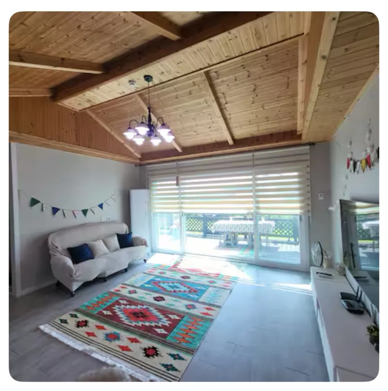 [Chuncheon] View restaurant Soyang River independent pension 8