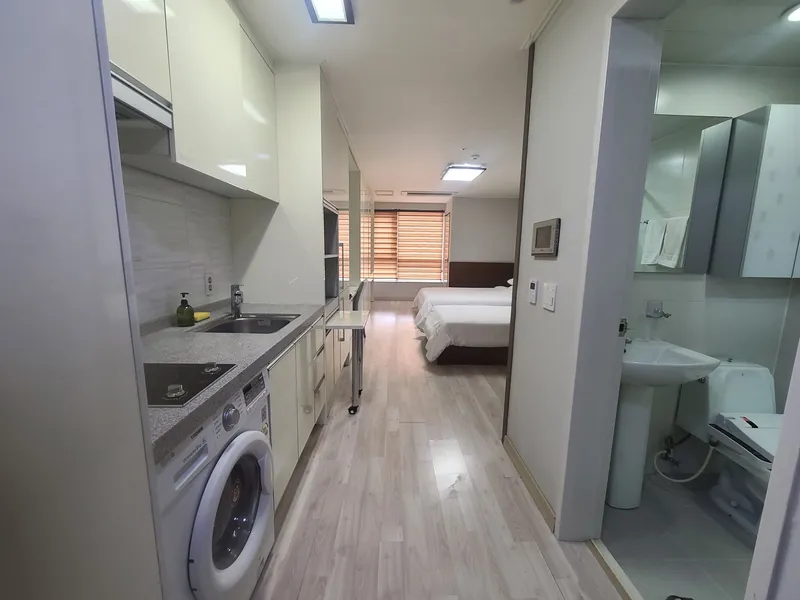 [Yuseong, Daejeon] Clean and quiet 3-story two-bed officetel (underground parking available) 5