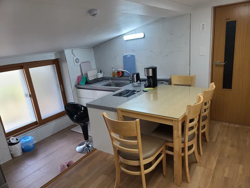 [Aewol, Jeju] Private villa on the pebble beach with spring water gushing out, next to Gwakji Beach on the Handam Beach Walkway 8
