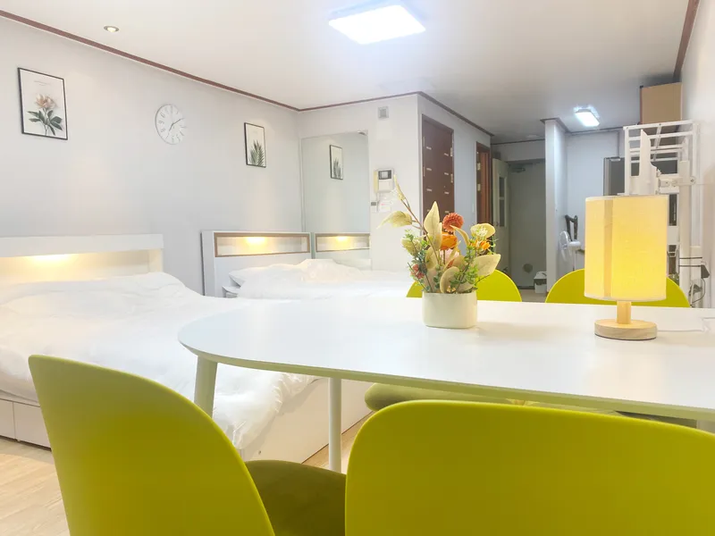 [Anyang] Special sale, 2-minute walk from Beomgye Station / 2 queen beds / Free parking 9