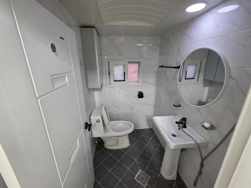 [Sasang, Busan] Gwangjang-ro White House Two-room 2nd floor 4