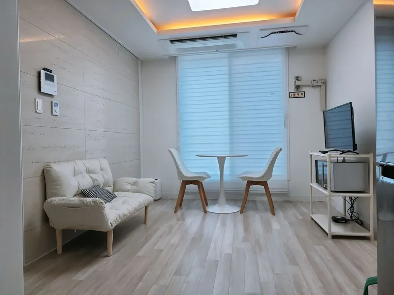 [Yeongdeungpo, Seoul] Singil-dong Station Area Boramaeville Full Option 5