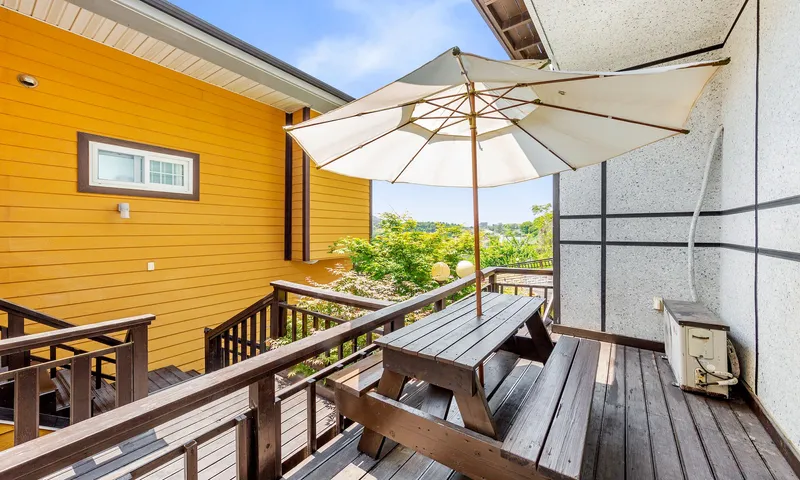 [Geoje] A resort pension on Gajodo Island, located midway between Geoje and Tongyeong. 7