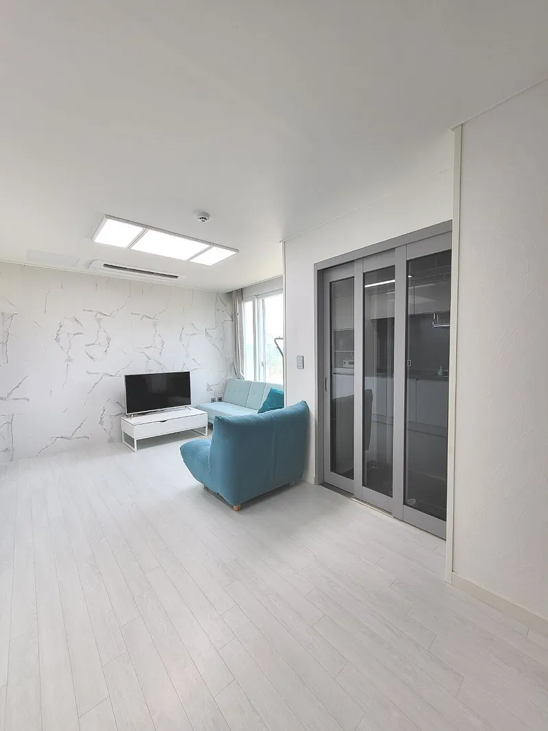 [Aewol, Jeju] A detached townhouse with a jacuzzi overlooking the nearby sea, coastal road 1 27