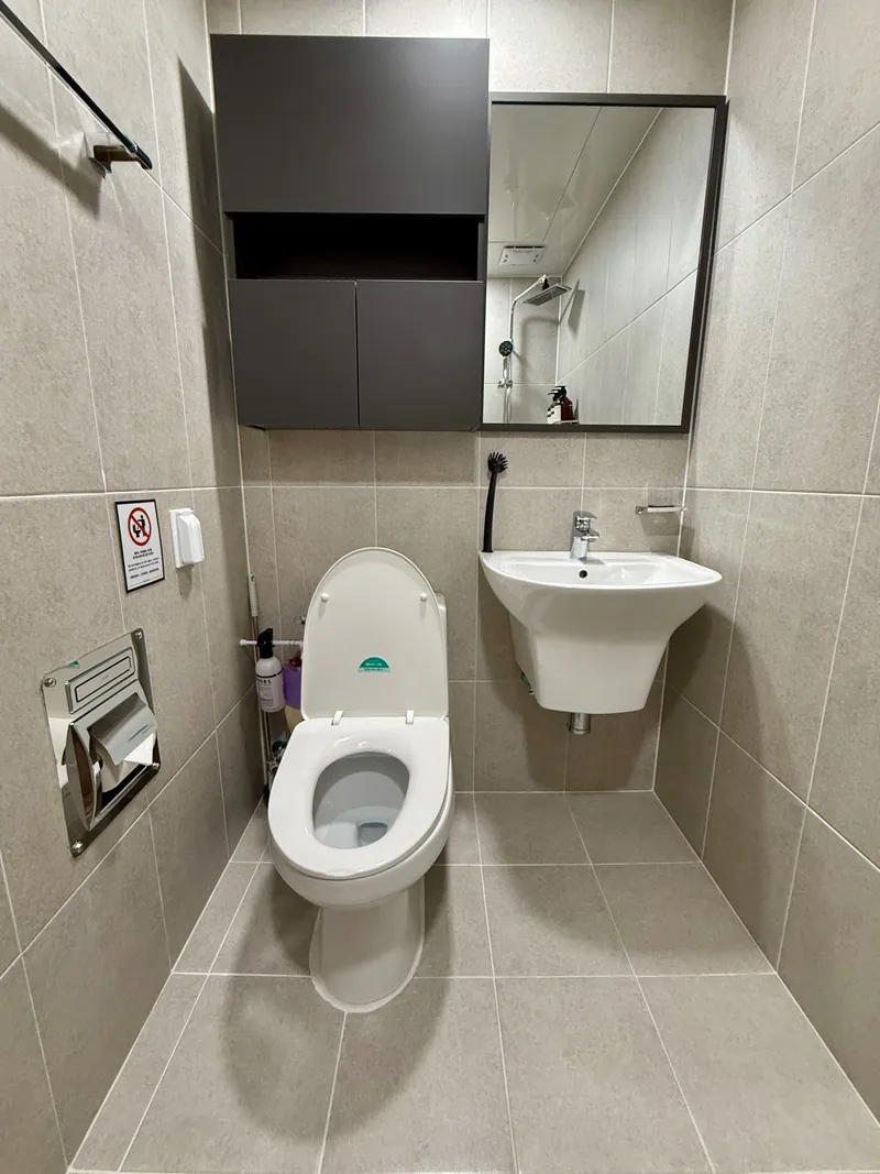 [Seocho, Seoul] 5-minute walk from Seocho Station / 1 free parking space 7