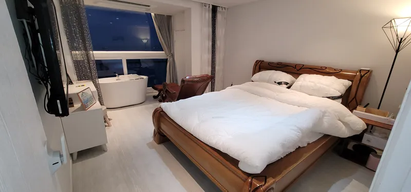 [부산 영도] 일출과 일몰이 감상가능 안방거실 눈앞 오션뷰  보이는 아파트 2