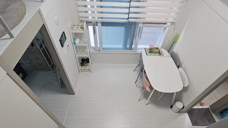 [Gangseo, Seoul] Line 9 Gayang Station 1.5 Room Full Option 12