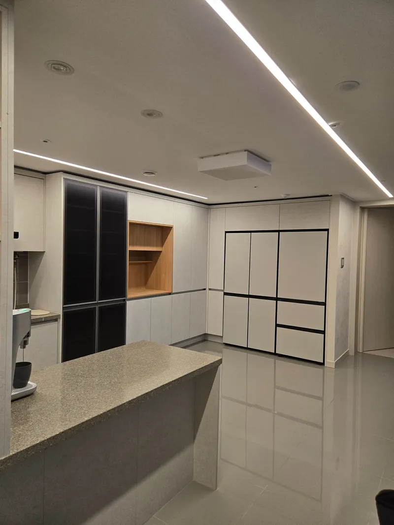 [Yeonsu, Incheon] 26 pyeong with a view from the 42nd floor in Songdo / Lake View + City View + Ocean View 14