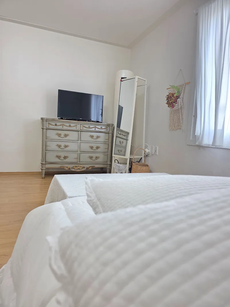 [Iho 1-dong, Jeju] Stylish Studio A near Jeju Airport and Iho Tteu Beach #PetFriendly 5