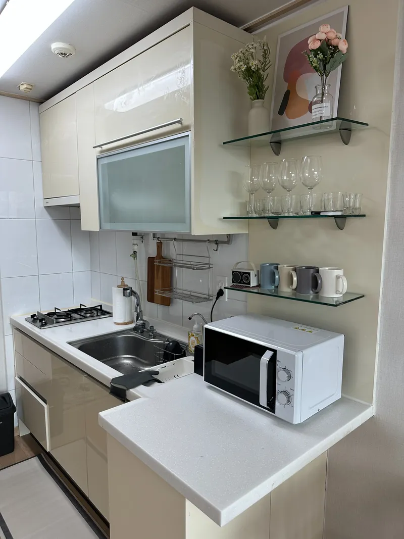 [Gwangjin, Seoul] 10-second walk from Konkuk University Station + luxury views 4