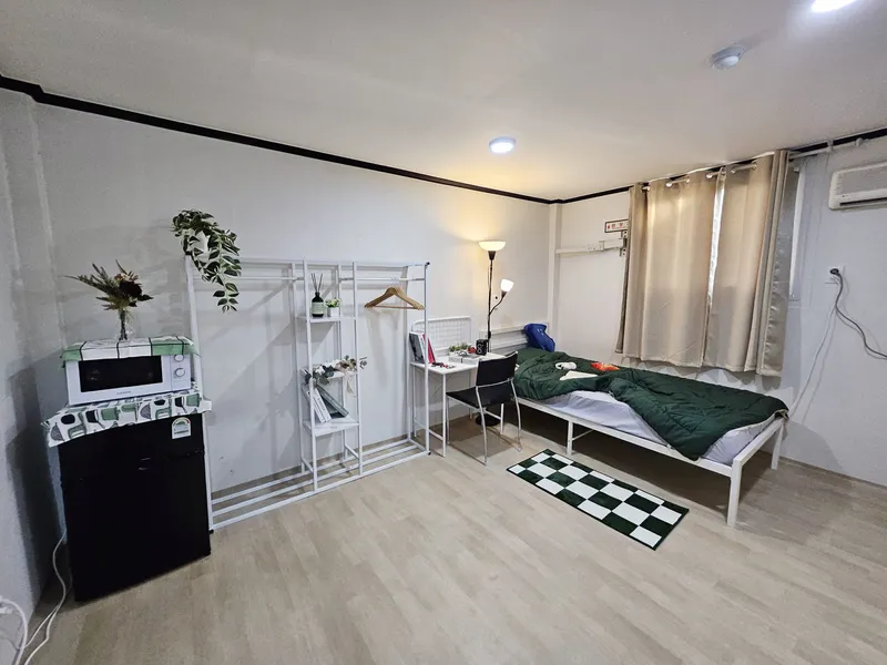 [Suwon][Suwon Paldal] Haenggung Affordable Fully Furnished Studio (Premium Large Room 2