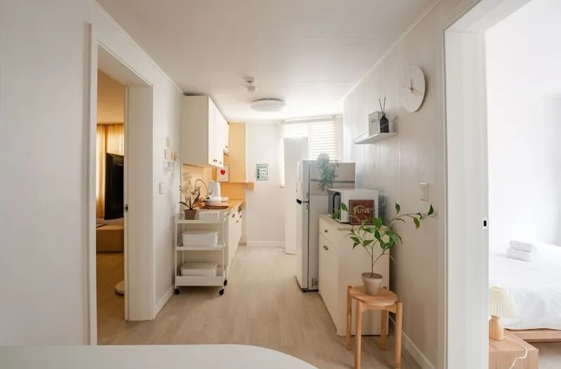 [Seongbuk, Seoul] A house that embraces a day in Seoul/Bukchok·Namdaemun DDP·Myeongdong·Changgyeonggung 23