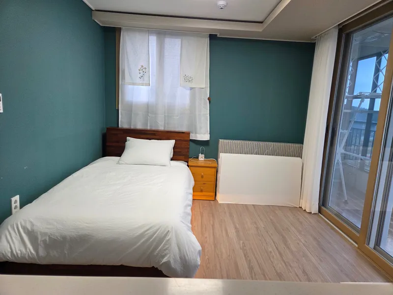 [Yeongdeok] Ocean view, sunrise ocean view 26 pyeong two-room apartment 8