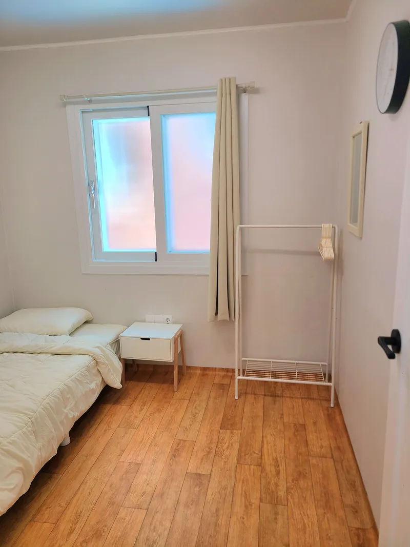 [Gimhae] A neatly organized two-room apartment in Naedong 4