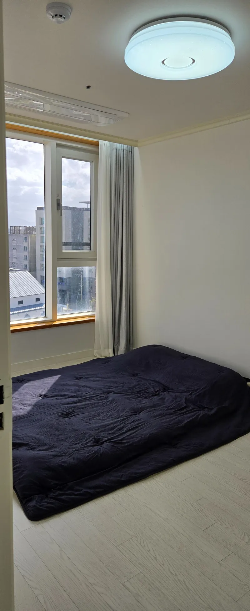 [Jocheon, Jeju] Nordic-style full-service officetel 3 minutes walk away 6