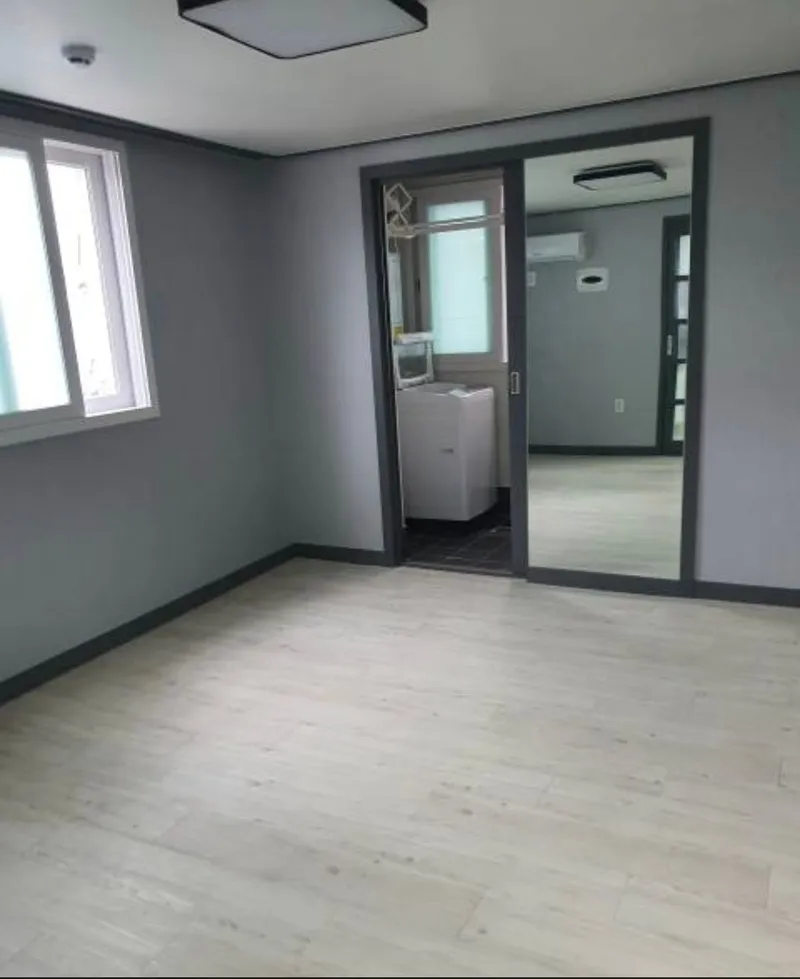 [Suseong, Daegu] 30 seconds walk from Suseongmot Station on Daegu Line 3 3