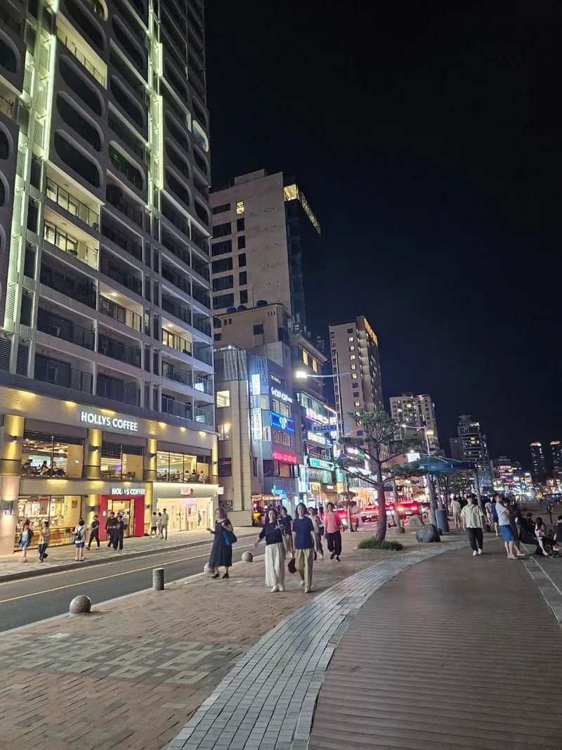 [Suyeong, Busan] Gwangan High-Rise Ocean View & Drone Show Spot & 1-Second Beach 25