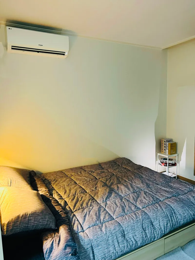 [Mapo, Seoul] One-room apartment 30 seconds from Hongik University Station 2