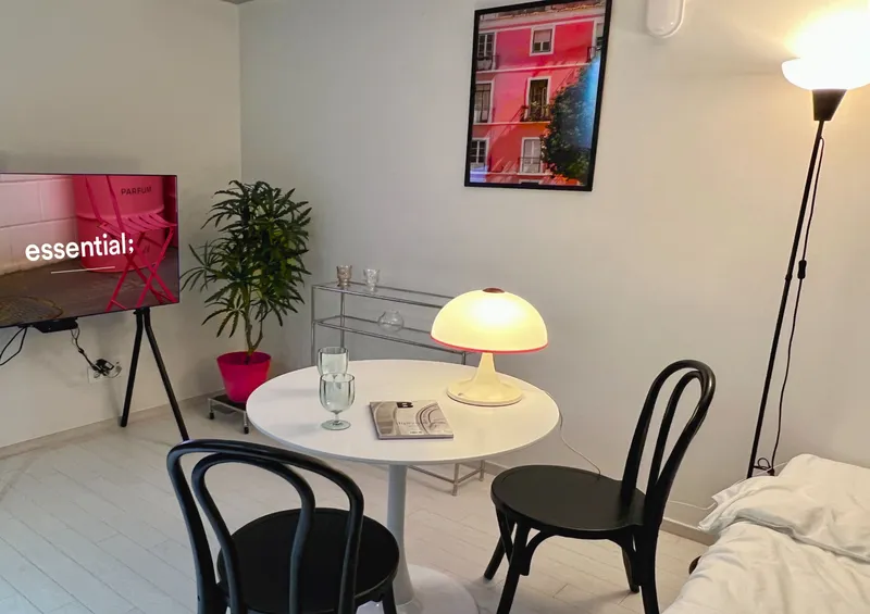 [Jung-gu, Daegu] 1 minute from Dongseong-ro/Full option/One room/Safe space/Netflix/Residence/ 21