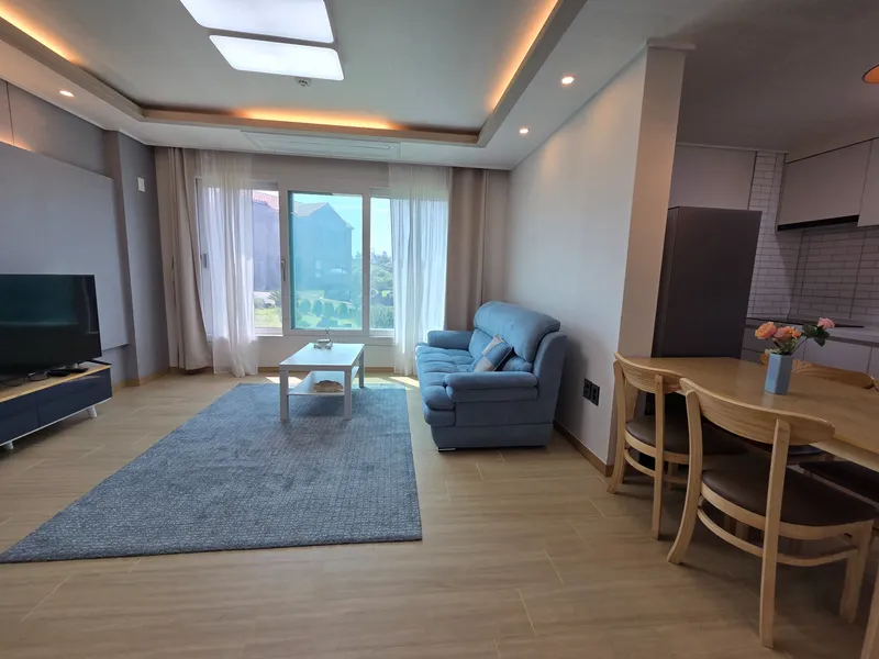 [제주 구좌] 단독주택 1/2층전체 게스트만사용 75
