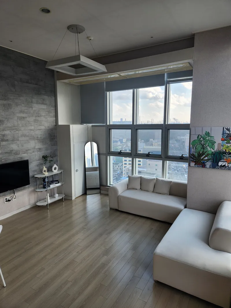[Nam-gu, Ulsan] City View Officetel with a View of the Samsan Ferris Wheel 11