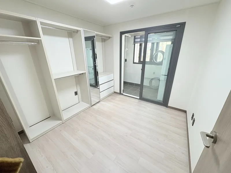 [Wonju] Spacious living room two-room Wonju Innovation City. 6