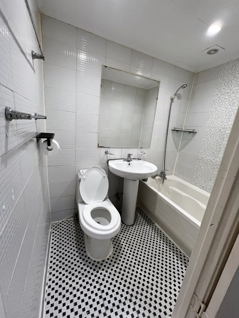 [Bucheon] A spacious, quiet, and cozy Premier Room 350m from Bucheon Station 6