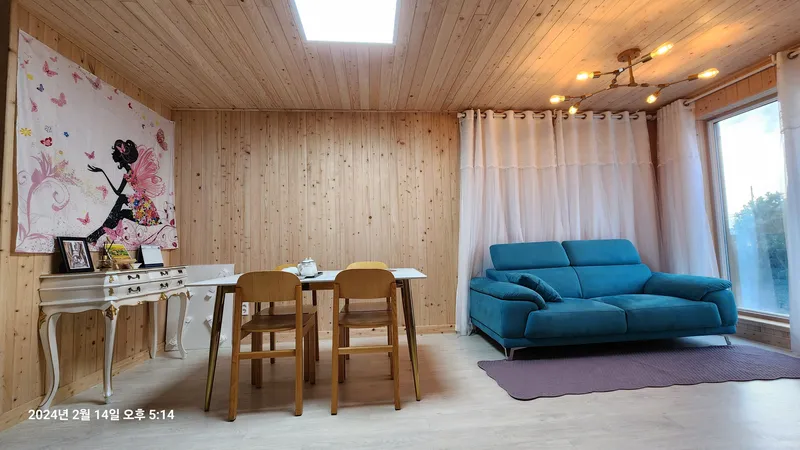 [Hangyeong, Jeju] A two-story detached house located in a village with a pretty stone wall, a 10-minute walk from the beach. 8