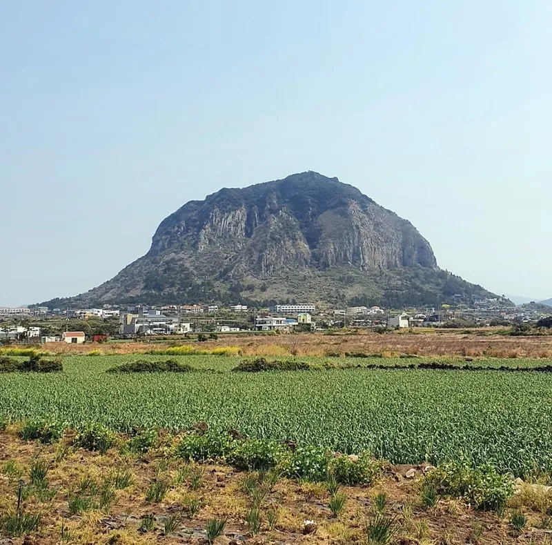 [Andeok, Seogwipo] Haemuri-dong, a two-story accommodation with a seasonal view of Sanbangsan Mountain 39