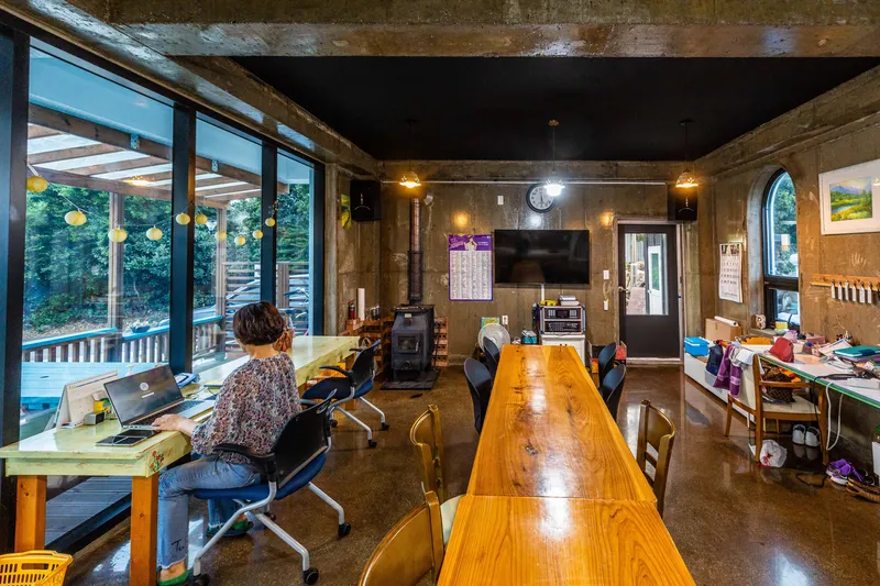 [Namwon, Seogwipo][Room 103] Private Family Space Terrace 2 Party Rooms 2 Large Rooms 2 Bathrooms 1 Living Room 46