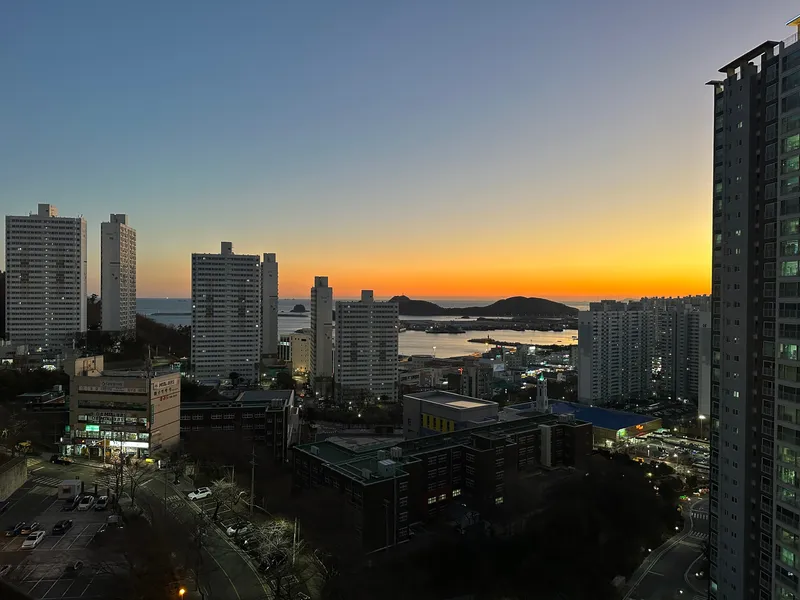 [Saha, Busan] A cozy ocean view apartment with a panoramic view of Dadaepo Beach 16