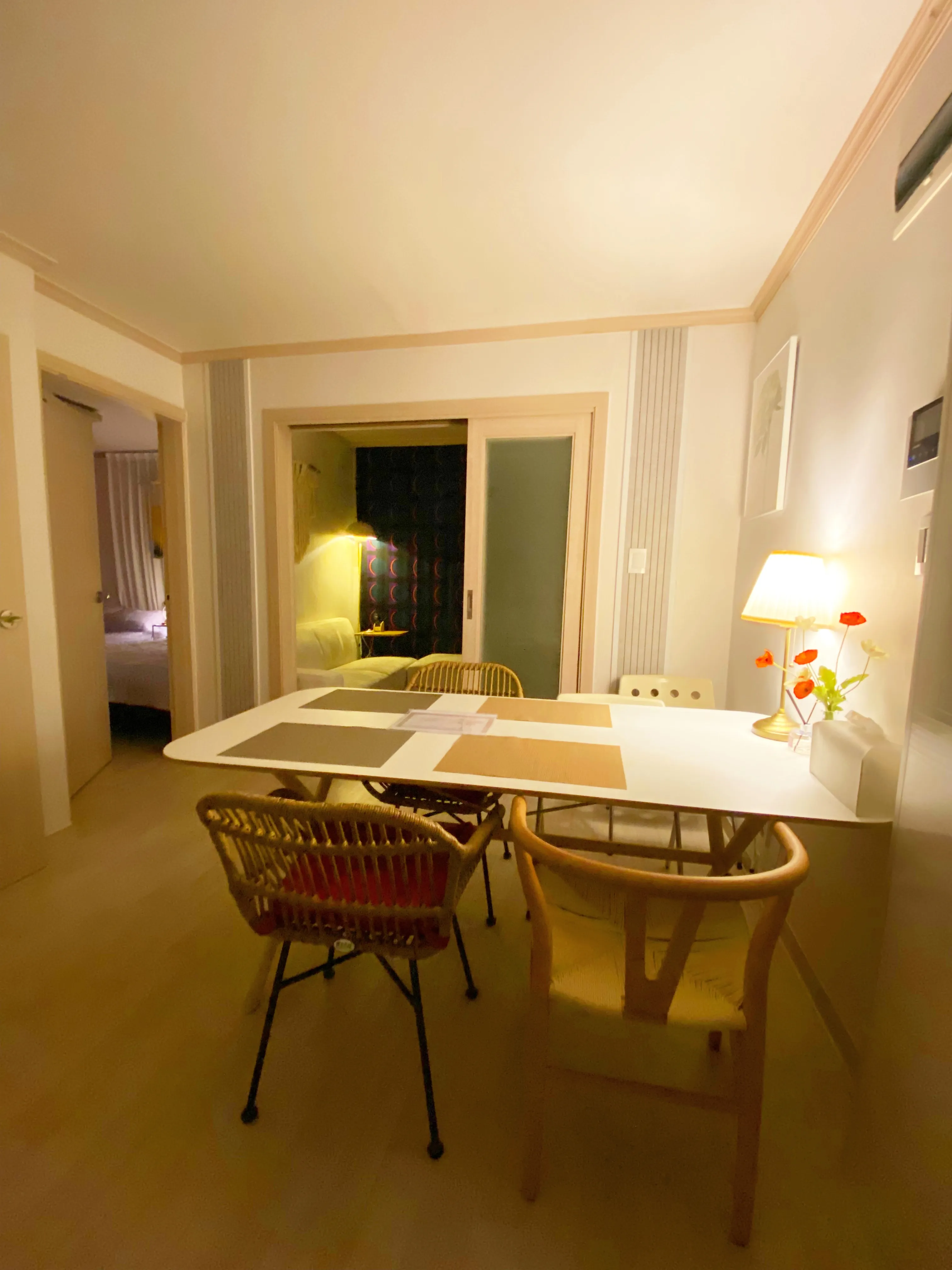 Yeongeon-dong Two-Bedroom House near Hyehwa Station