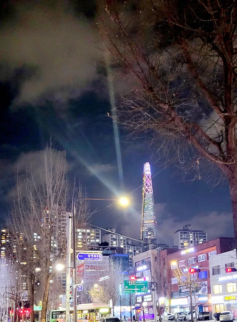 [서울 송파] 잠실9호선삼전역 도보2분,복층,2베드,4인가능 19