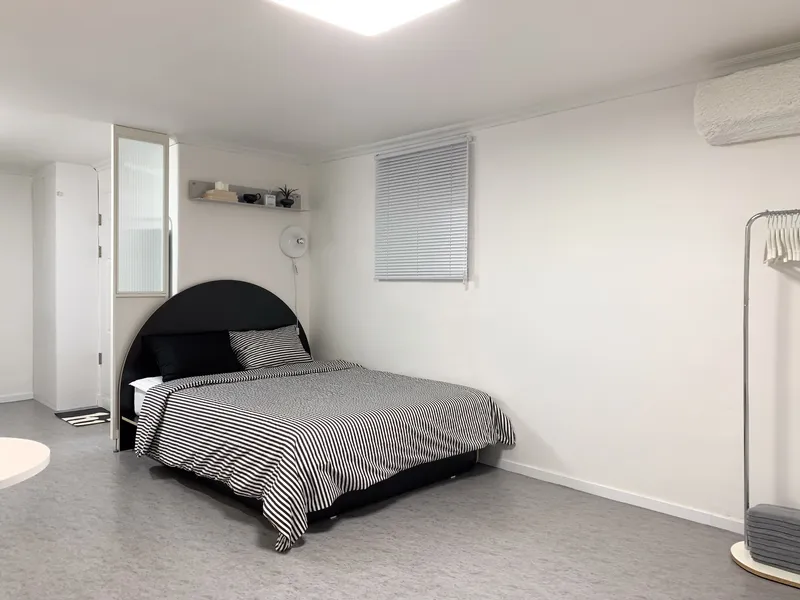 [Seocho, Seoul] Parking available, 4-minute walk from Sinnonhyeon Station 5