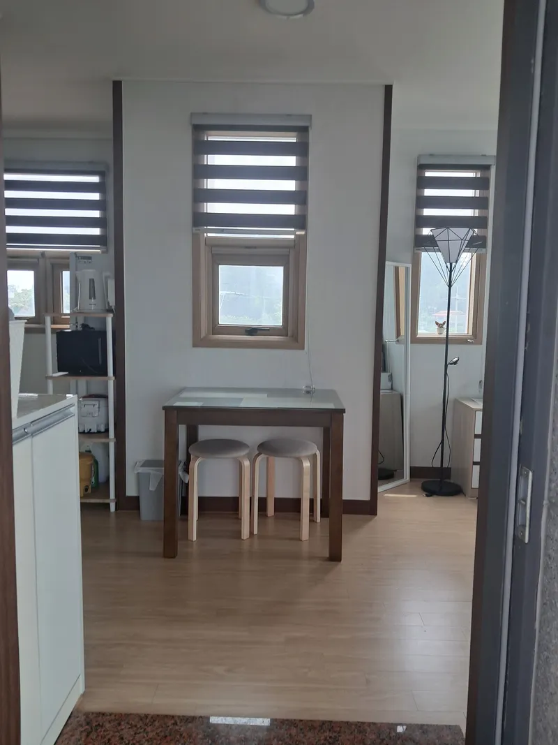 [Aewol, Jeju] 3rd floor studio near Aewol Port 4