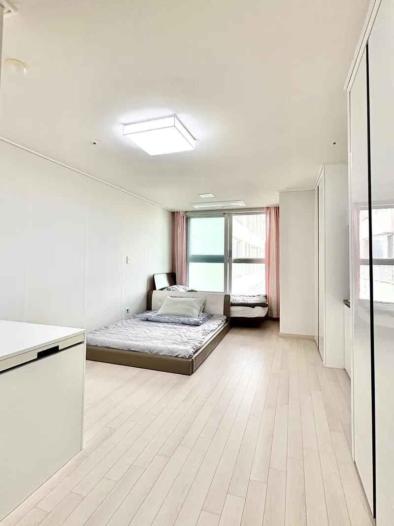[Dong-gu, Gwangju] The best short-term rental in the heart of Chungjang-ro, convenient from the moment you step in. 4