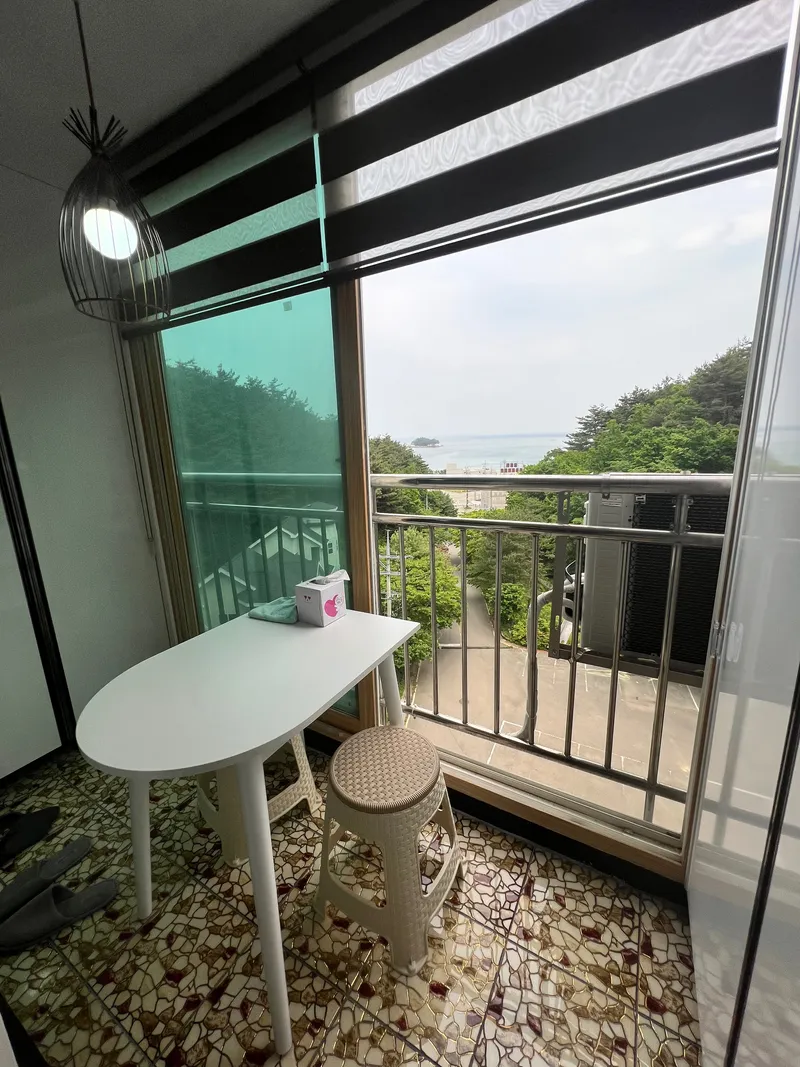 [Yangyang] Ocean view Yangyang one-room apartment on Gisamun Beach for short-term rental 10