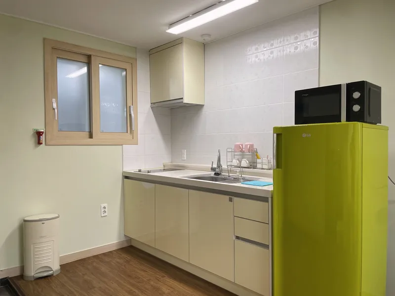 [Aewol, Jeju] Stone wall & grass yard, fully-optioned 1.5 room with cooking facilities (B202) 12