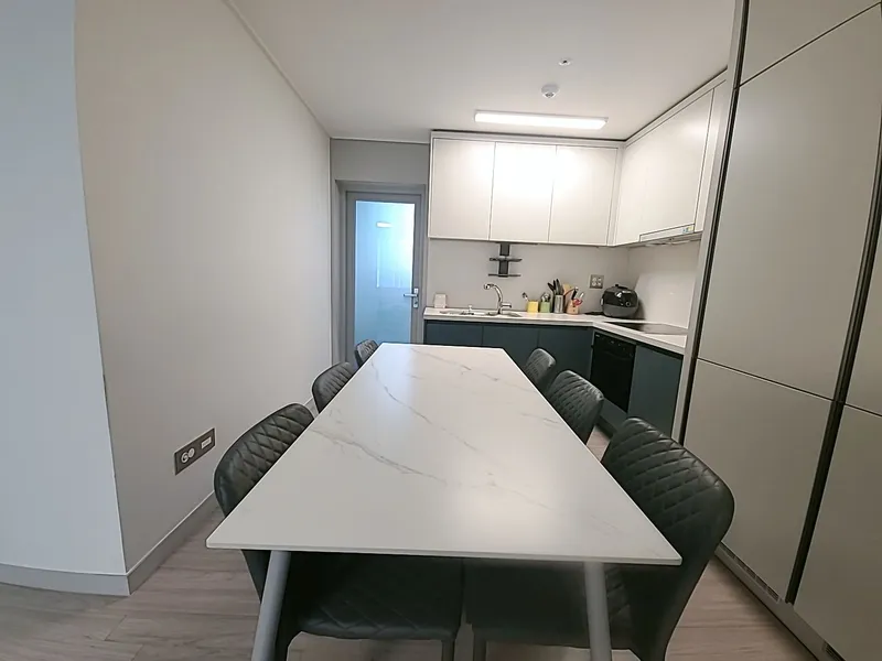 [Namyangju] 3 bedrooms, 2 bathrooms / Newly built, fully furnished / High-rise with a view / 2 minutes to E-Mart / 3 minutes to Byeolnae Station 40
