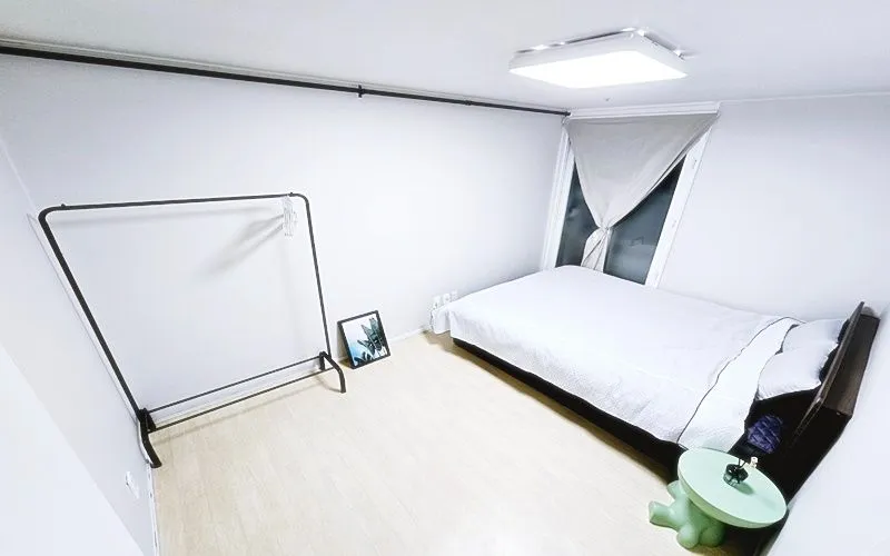 [Haeundae, Busan] 2-minute walk from the beach, ocean view three-room, lowest price 3