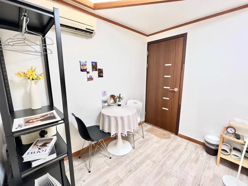 [Gwanak, Seoul] Stay 3 minutes walk from Sillim Station 10