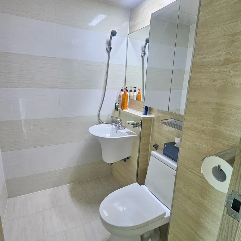 [Gunsan] Spacious and affordable accommodations 8