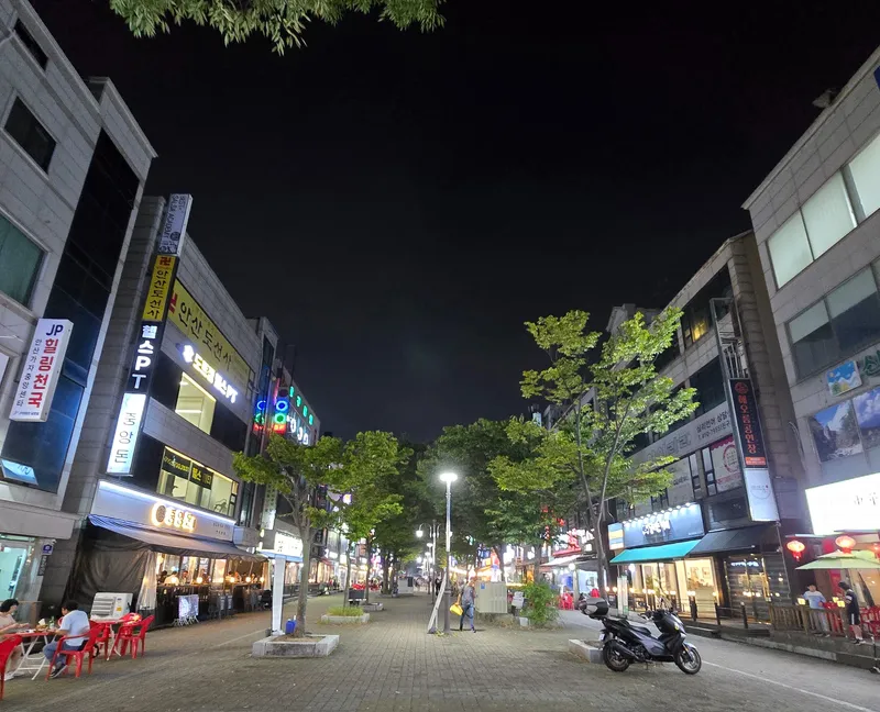[Ansan] Hanyang University, 5 minutes from Ansan Central Station 16