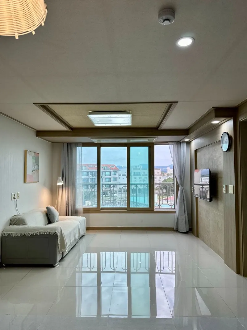 [제주 조천][제주 함덕]  해변 1분 쓰리룸 복층 6