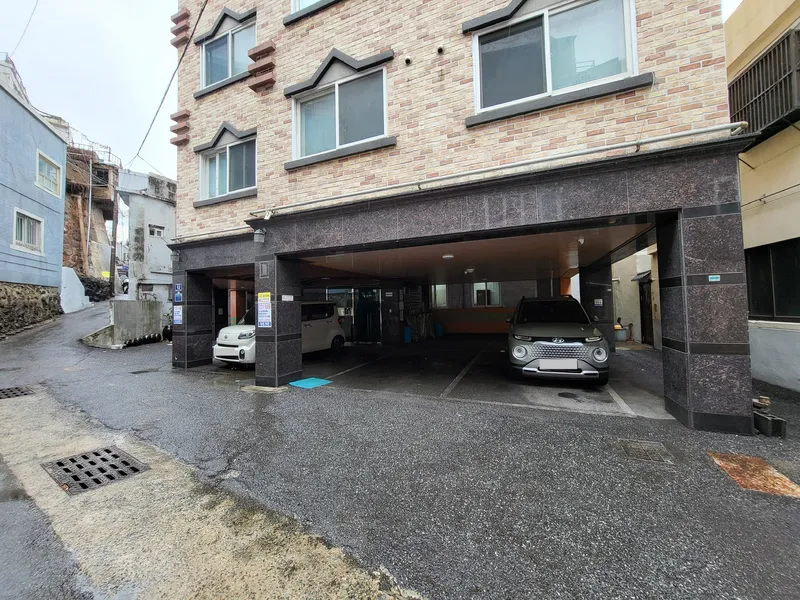 [Jung-gu, Busan] Women-only studio apartment with separate kitchen, 10 minutes from Busan Station and 3 minutes from Jungang Station. 13