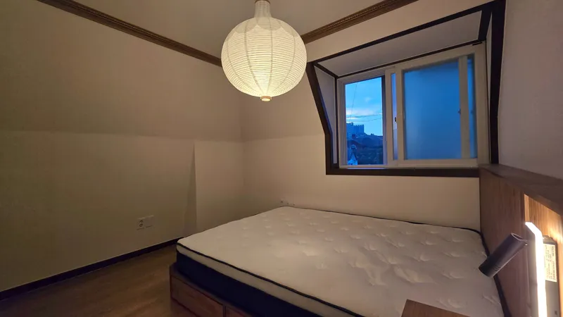 [Gangnam, Seoul] One-room apartment with a living room and a nice view of Yeoksam Station 4
